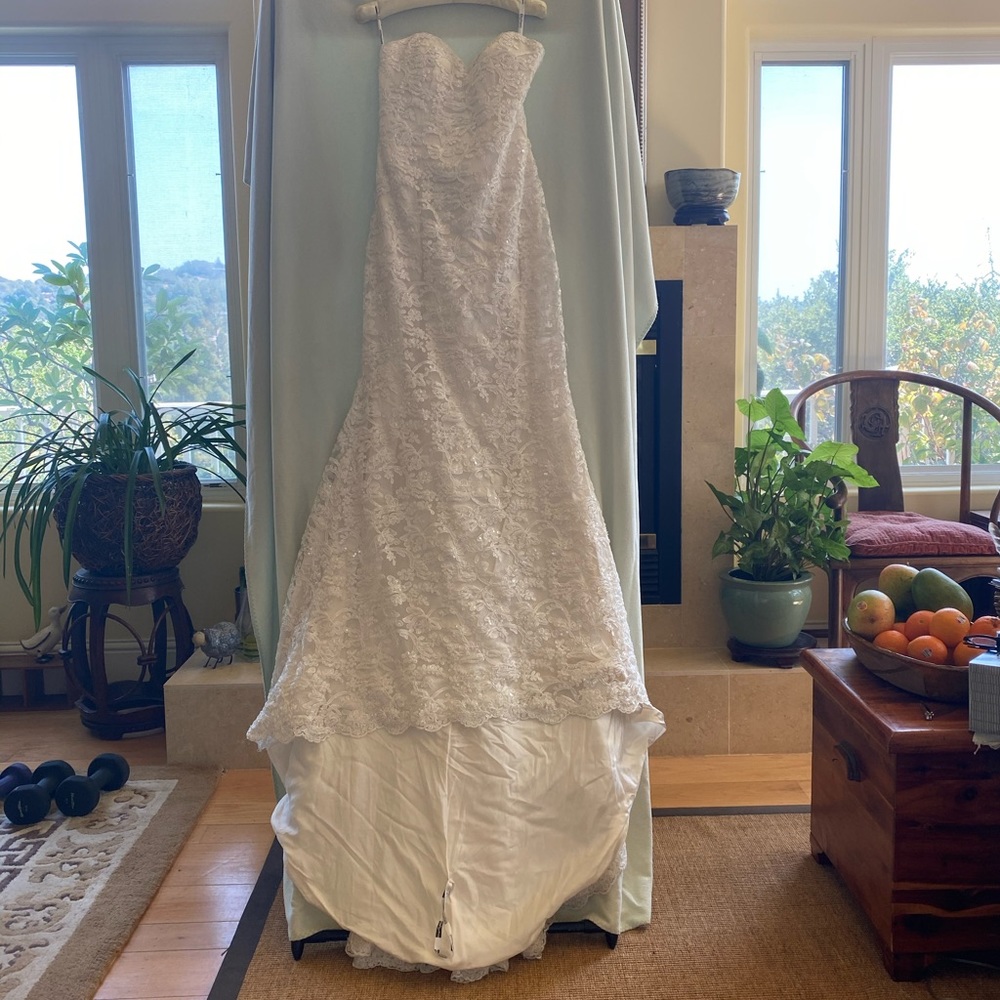 olia zavozina wedding dress